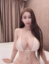 巨乳翘臀网红善朵