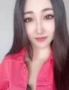 个人小姐姐身材颜值很高